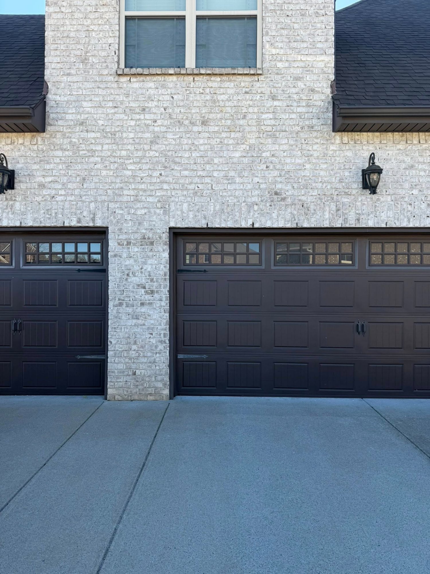 Driveway full of boxes and junk before pickup